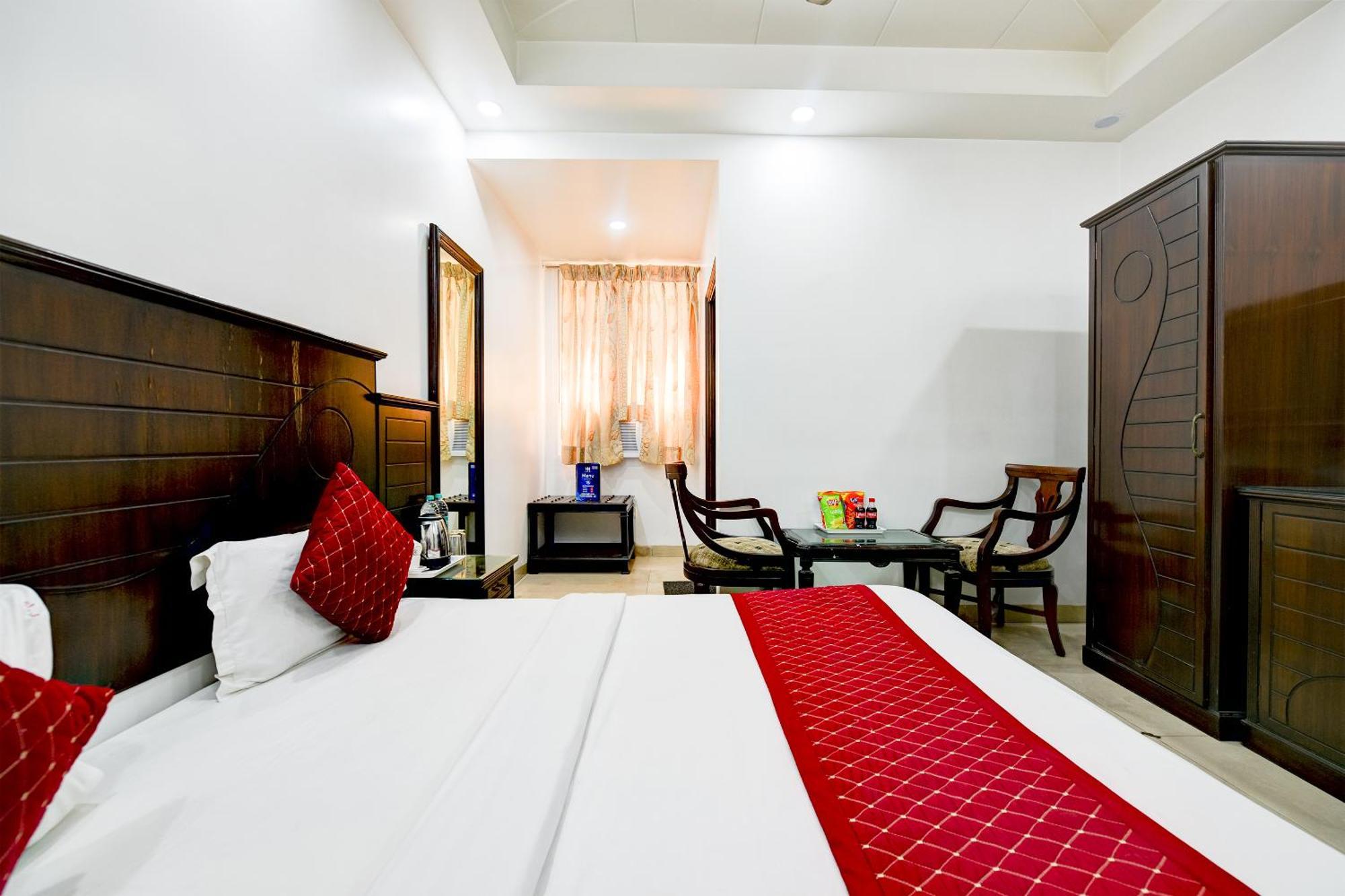 Hotel Legend International - Near New Delhi Railway Station Buitenkant foto