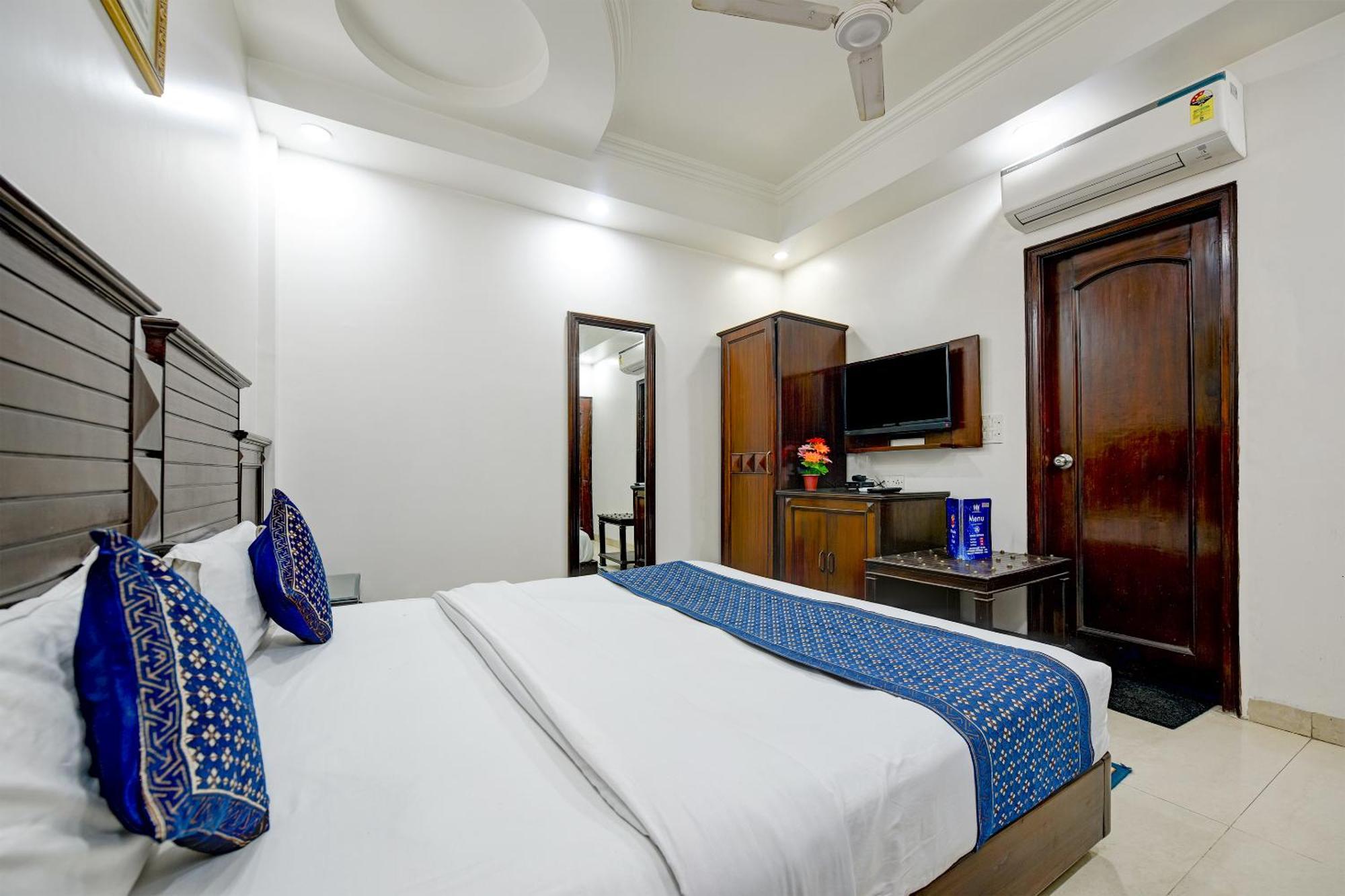 Hotel Legend International - Near New Delhi Railway Station Buitenkant foto