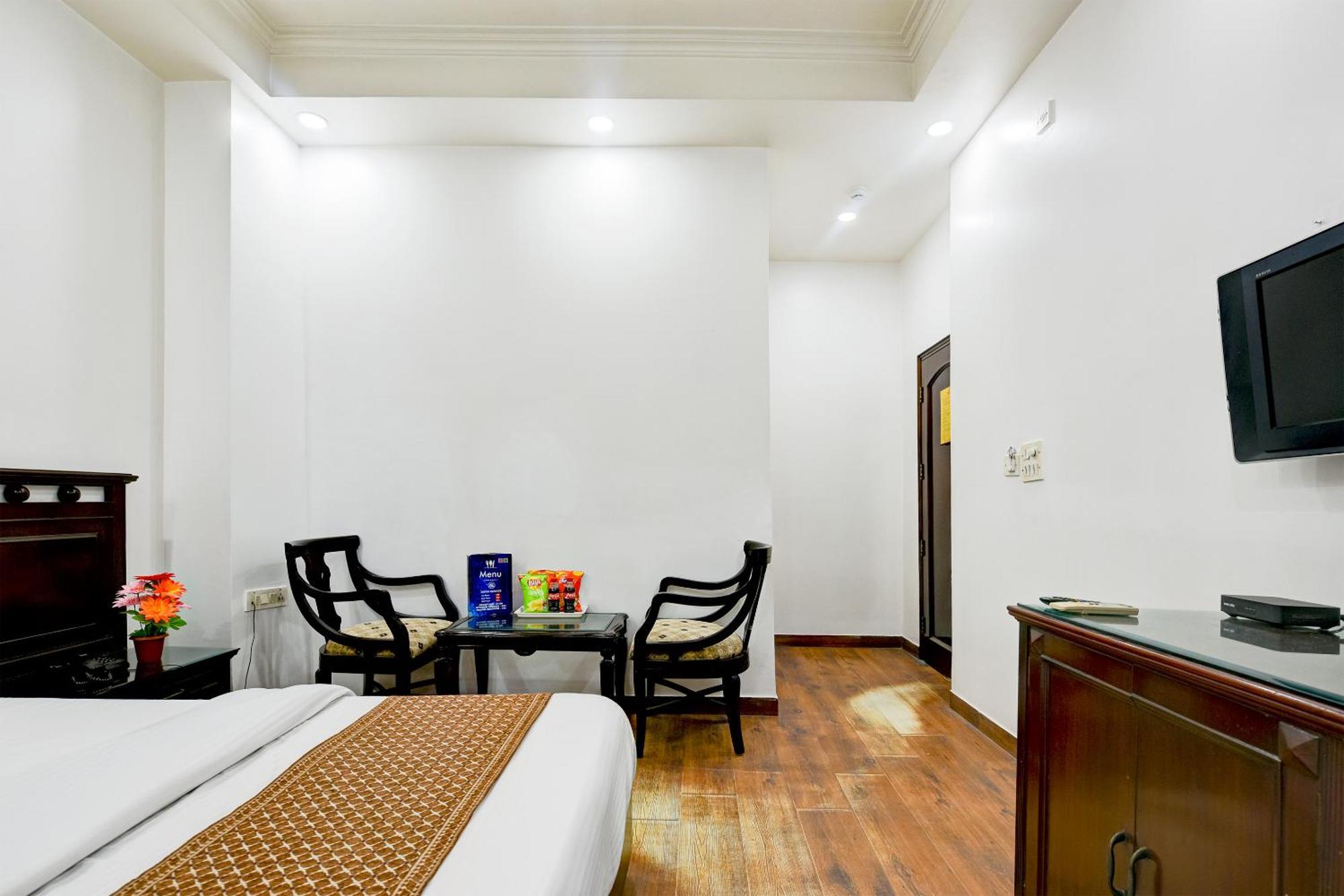 Hotel Legend International - Near New Delhi Railway Station Buitenkant foto